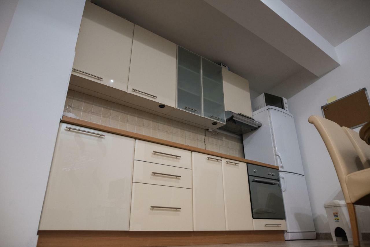 Apartman "Joka" Ðakovo Exteriör bild