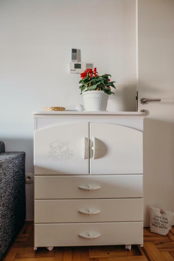 Apartman "Joka" Ðakovo Exteriör bild